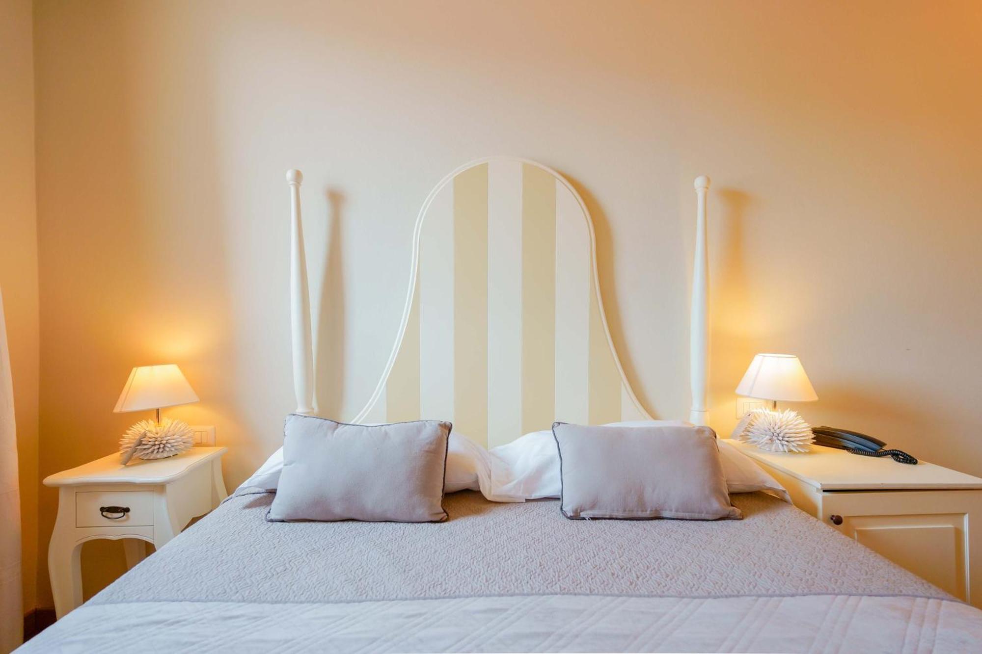 Hotel Palazzo Pischedda Bosa Zimmer foto